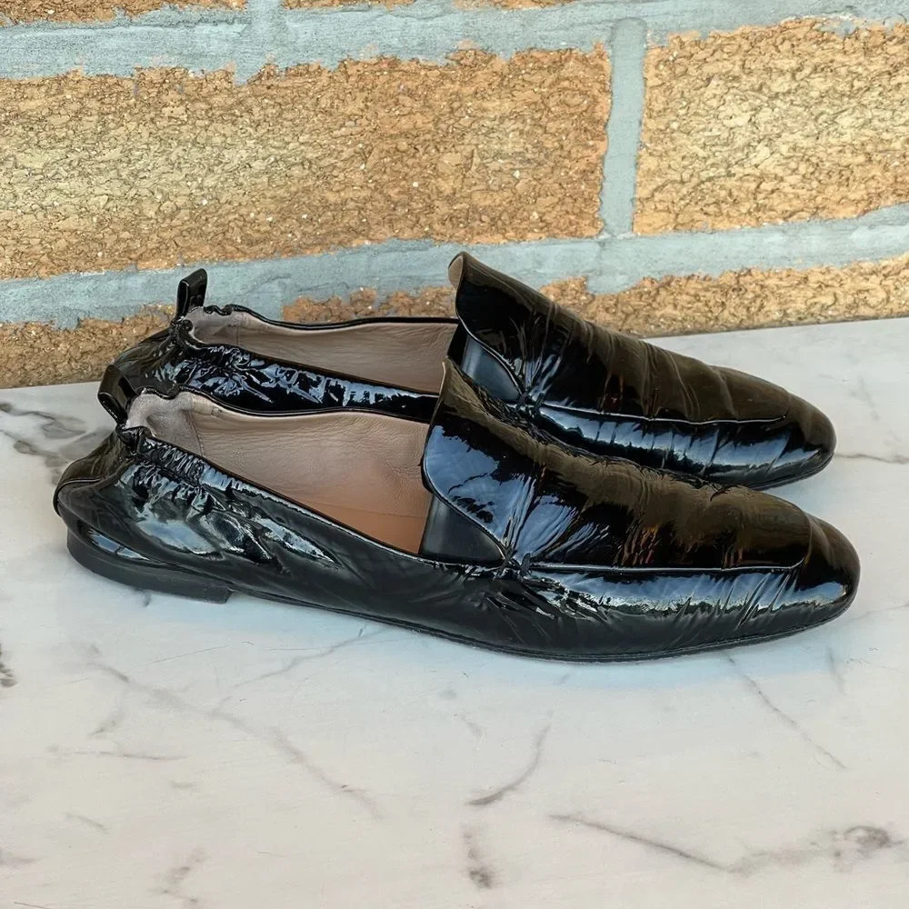 Tamara Mellon Black Patent Stow Loafer Flats 39 1/2